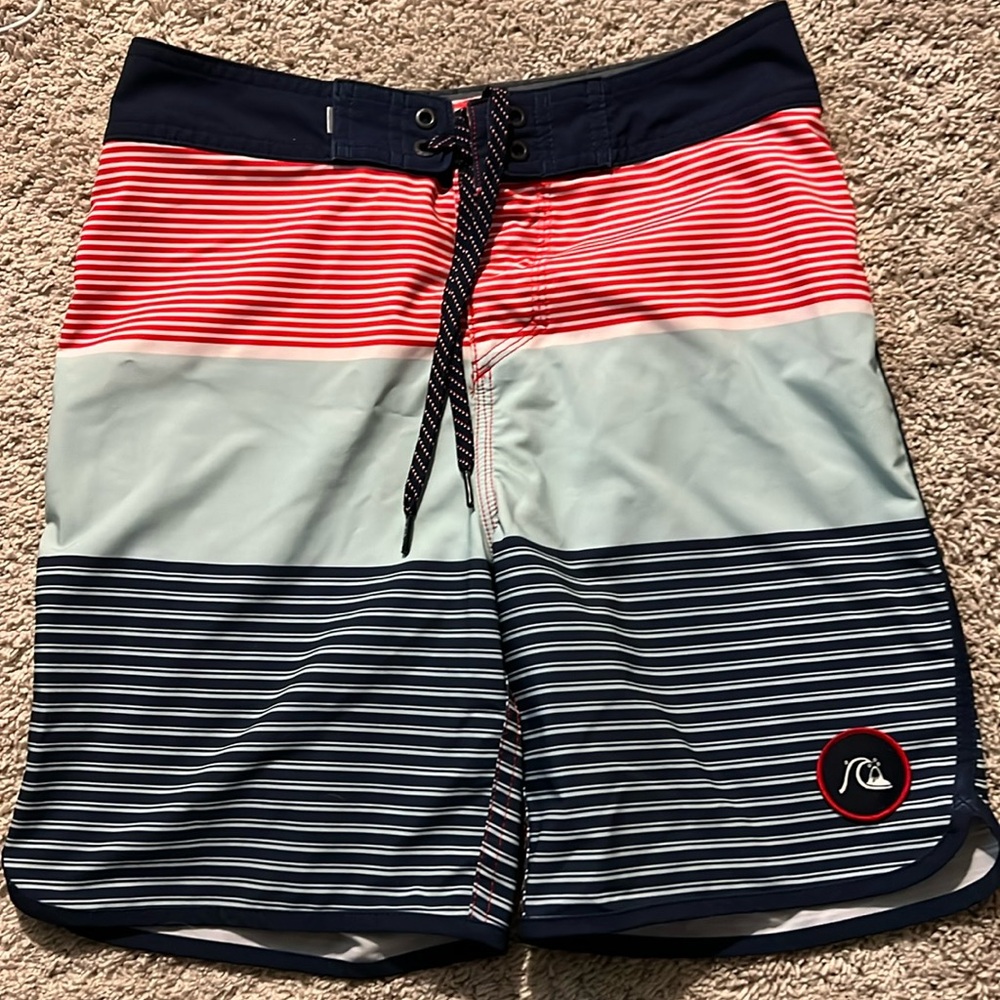 Quiksilver Highline Boys Swim Trunks - Size 26 (12)